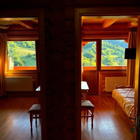 Privatna Sadiba Chalet Oryavchyk Exterior photo