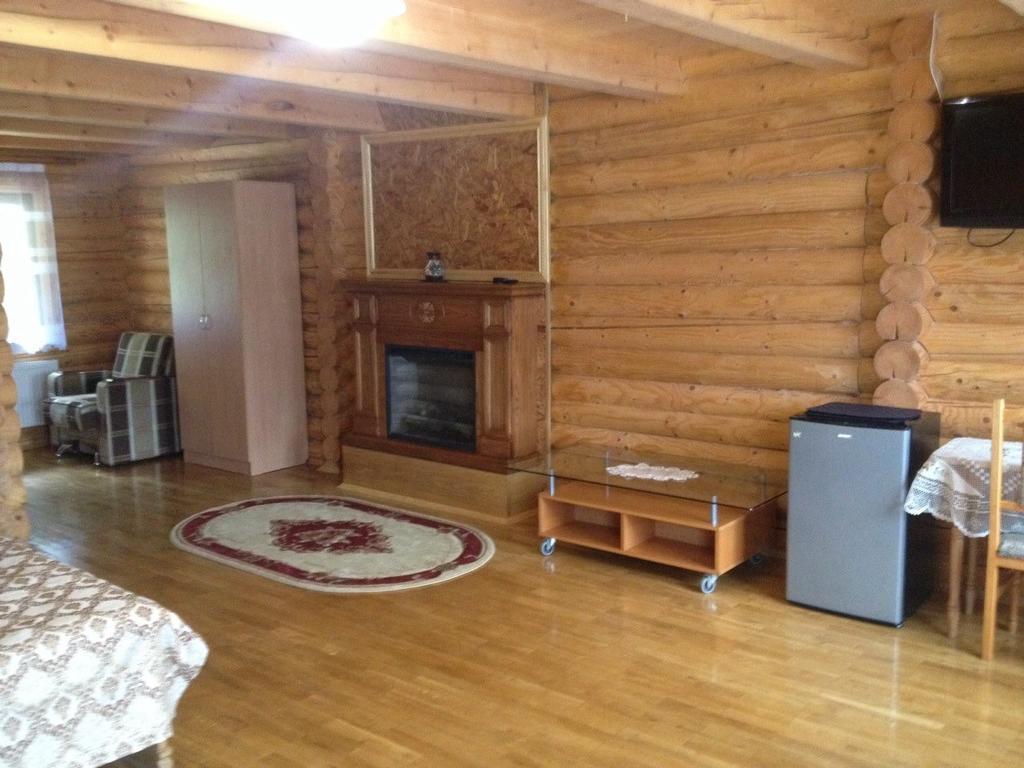 Privatna Sadiba Chalet Oryavchyk Exterior photo